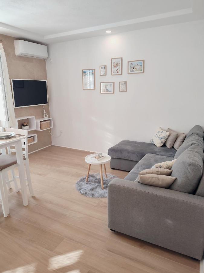 Apartment Making Memories Pucisca Extérieur photo